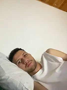 Michaell Spinelly online show from October 2, 1:53 am