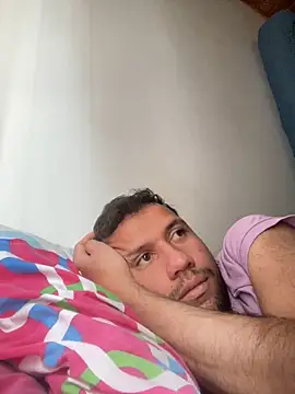 Michaell Spinelly online show from October 12, 4:34 pm