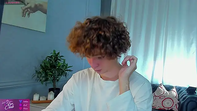 Snapshot of Tommy_Jamm chatting on October 2, 9:57 am Tommy Jamm online show from October 2, 9:57 am