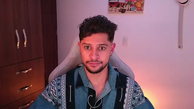 domsantiago  online show from January 10, 3:12 am