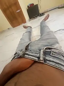 rockyy23boy online show from April 14, 6:02 am