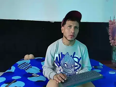 Thonixxx mr online show from March 9, 11:32 pm