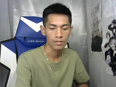 Snapshot of riks_tyler chatting on September 18, 4:09 pm riks tyler online show from September 18, 4:09 pm