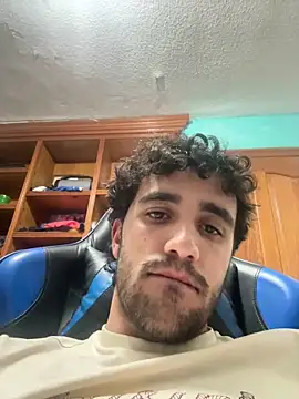 aavrdvh33 online show from February 26, 2:24 am