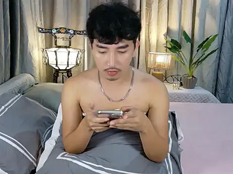 Snapshot of cute_richard24 chatting on September 23, 5:23 pm cute richard24 online show from September 23, 5:23 pm