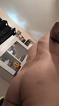 Cnutt310 online show from February 25, 10:33 pm