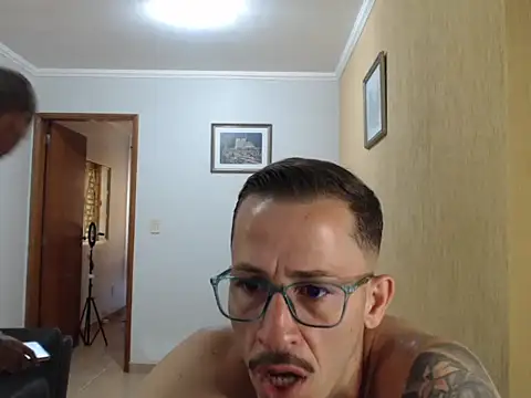 campari800 online show from January 13, 6:34 pm