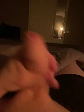 dutch girl lover online show from February 14, 12:27 am