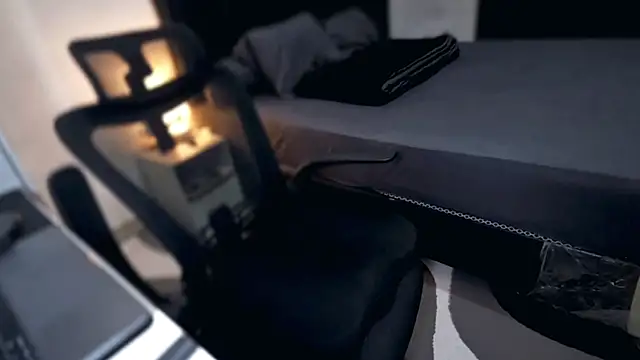 wildylive online show from March 6, 1:30 pm