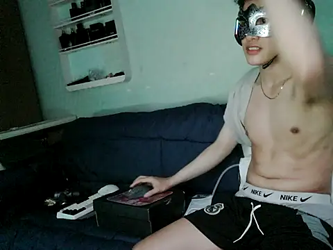 boyhigh1997 online show from March 19, 10:13 pm