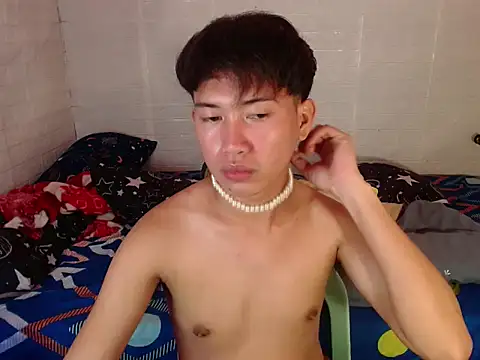 onebigloadxxx online show from December 19, 4:59 pm