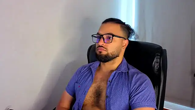 Ernesto-Rodriguez82 online show from May 27, 2:14 pm