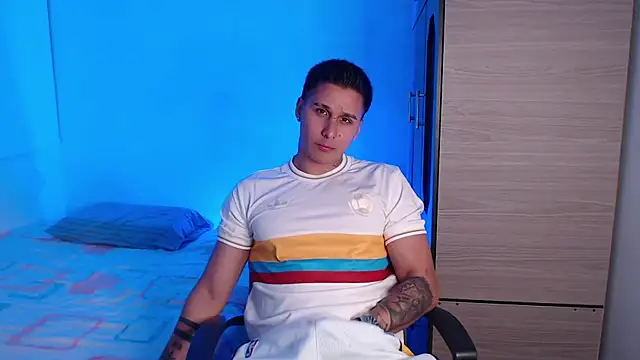 valentinosex1 online show from October 11, 11:09 pm