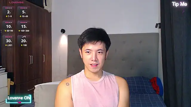 Addictiveboi online show from December 18, 3:02 am