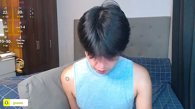 Addictiveboi online show from November 4, 9:10 am