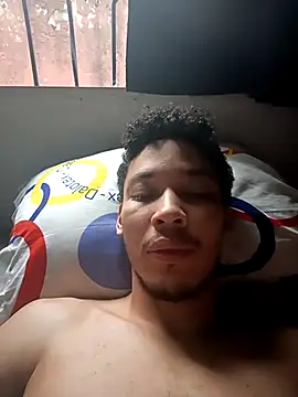 RuiMaddoox online show from October 6, 11:04 am