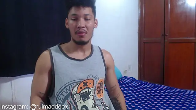 RuiMaddoox online show from February 24, 5:25 pm