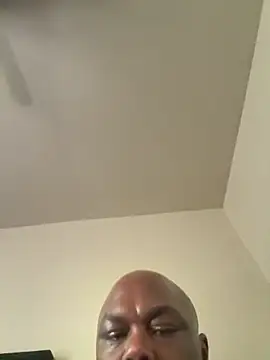 devon3421 online show from April 23, 8:11 pm