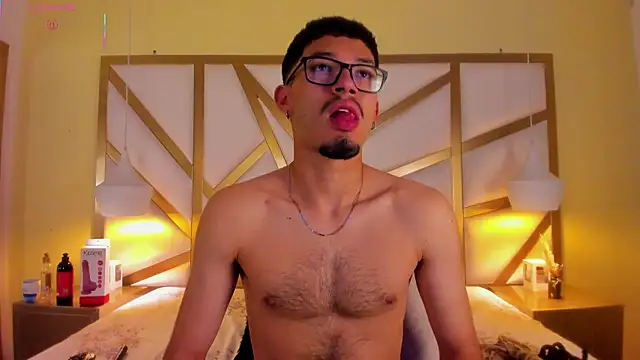 Jaxon Carter online show from April 15, 2:22 am