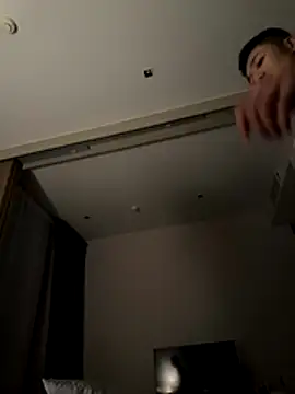 Snapshot of hotguyfuckhigh chatting on October 18, 7:41 pm hotguyfuckhigh online show from October 18, 7:41 pm