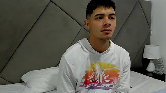 andrew colleman online show from November 4, 7:20 am