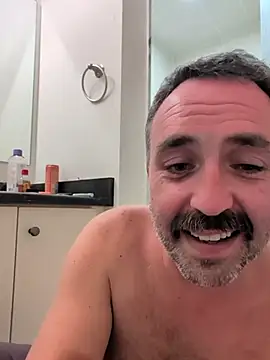 cloudymatt online show from November 13, 5:01 am