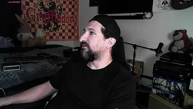 DevilPup75  online show from January 11, 10:41 am