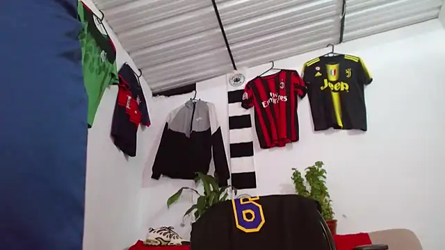 skinny23cm online show from March 1, 2:17 pm