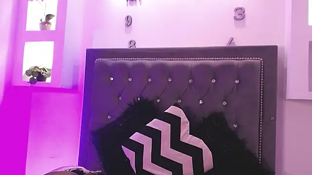 OzorioDany online show from September 17, 4:24 am