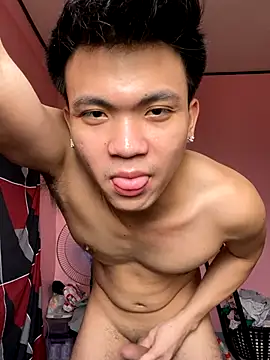 Snapshot of JerichoGutierez chatting on October 16, 8:22 am JerichoGutierez online show from October 16, 8:22 am