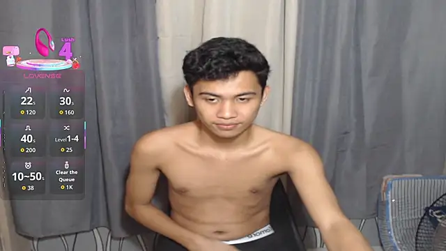 Demure Asian143 online show from December 18, 8:05 pm