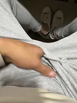 Snapshot of Ersin_meral chatting on October 25, 2:41 pm Ersin meral online show from October 25, 2:41 pm