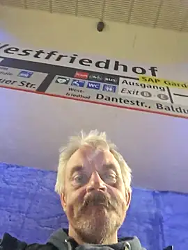 Fonse1860 online show from October 2, 8:24 pm