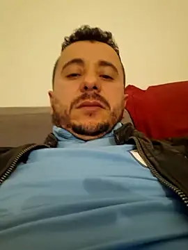 RollingCouscous86 online show from October 17, 9:19 pm