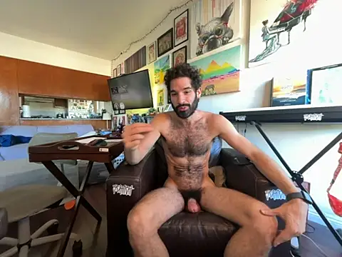 Snapshot of Pupscritch chatting on October 16, 10:07 pm Pupscritch online show from October 16, 10:07 pm