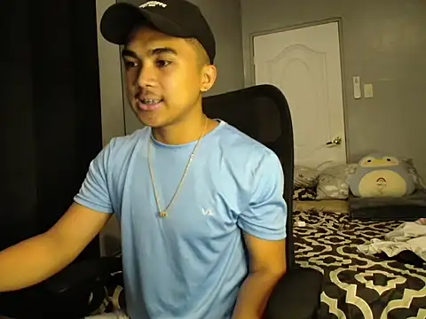 pinoyAdrianneXXX online show from October 2, 2:37 am