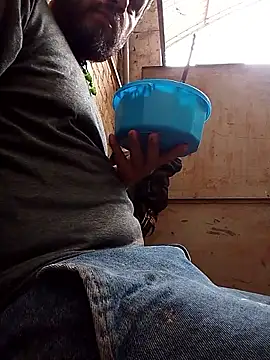 Lujor online show from April 6, 5:25 pm