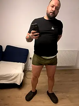 DavidMaros online show from November 28, 7:11 am