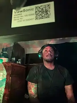 tyrek5051 online show from November 20, 5:40 am