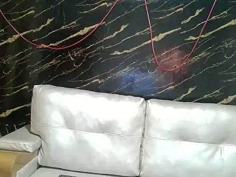 invincible200 online show from December 3, 1:17 pm