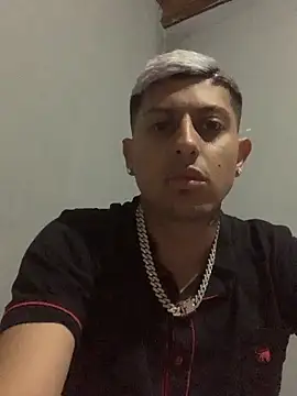 lautarodavid online show from September 21, 6:13 am