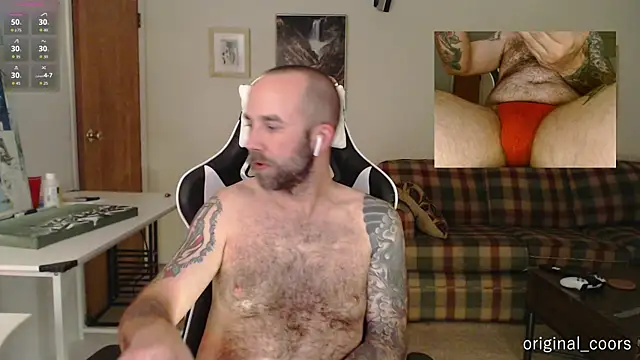 Snapshot of original_coors chatting on September 24, 11:25 pm original coors online show from September 24, 11:25 pm