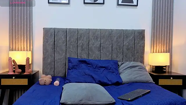 Liam forest  online show from November 16, 5:09 am