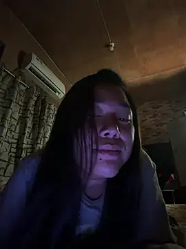Sluttybea28 online show from July 29, 3:33 pm