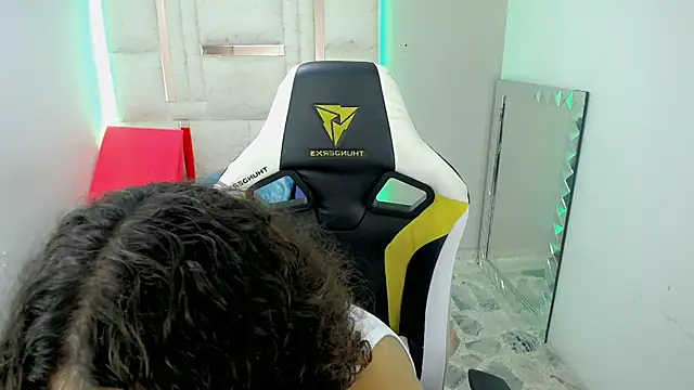 Stein  online show from December 1, 9:51 pm