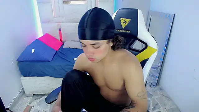 Stein  online show from November 30, 9:50 pm