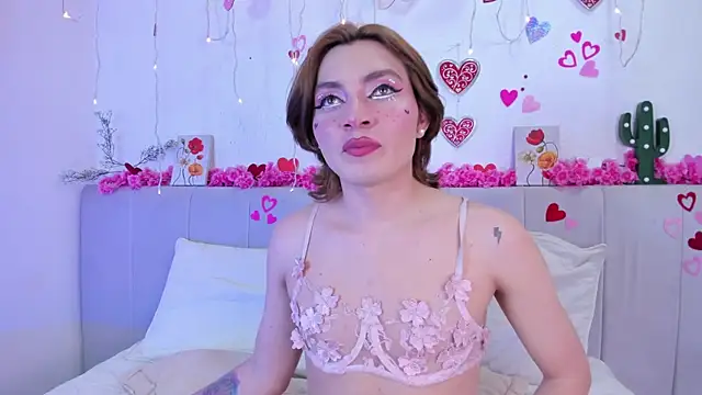 Tommy Lovee online show from October 7, 3:43 am