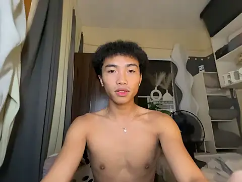 yourhotpinoy online show from April 10, 6:59 pm