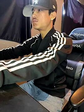 Osmarcito21 online show from October 16, 4:59 pm