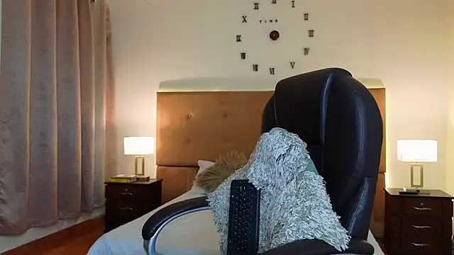 Steven Velez online show from March 17, 5:54 am